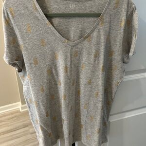 GAP Gray and Gold Relaxed Short Sleeve Tee